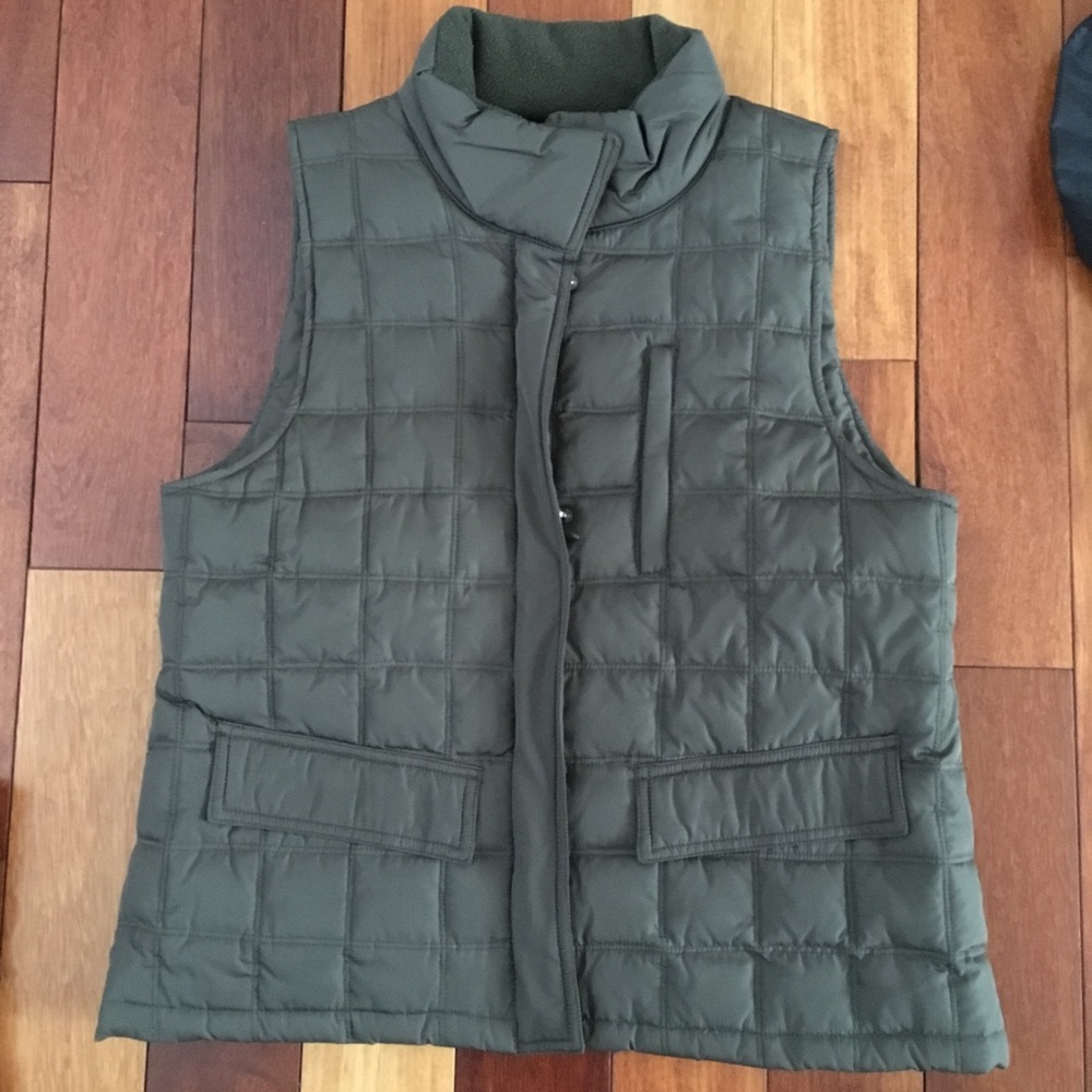 Kenneth Cole Reaction Olive Vest